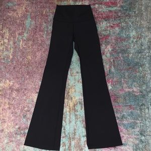 Lululemon Yoga Pants Blacks- 4